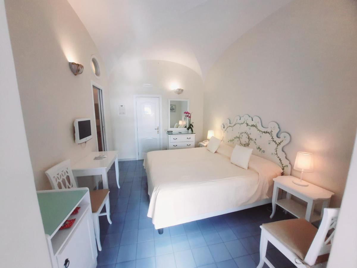 Villa La Tartana Positano Bagian luar foto