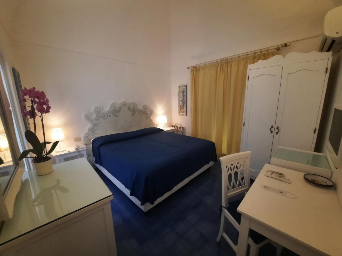 Villa La Tartana Positano Bagian luar foto